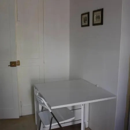 Quaint Studio *